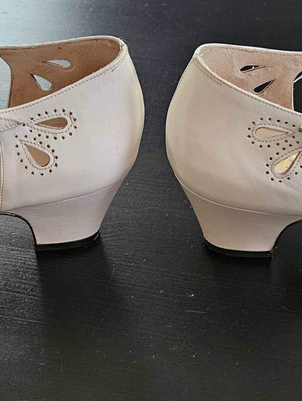 Vintage Salvatore Ferragamo White Leather T-Strap Pointed Toe Heels - Picture 5 of 7